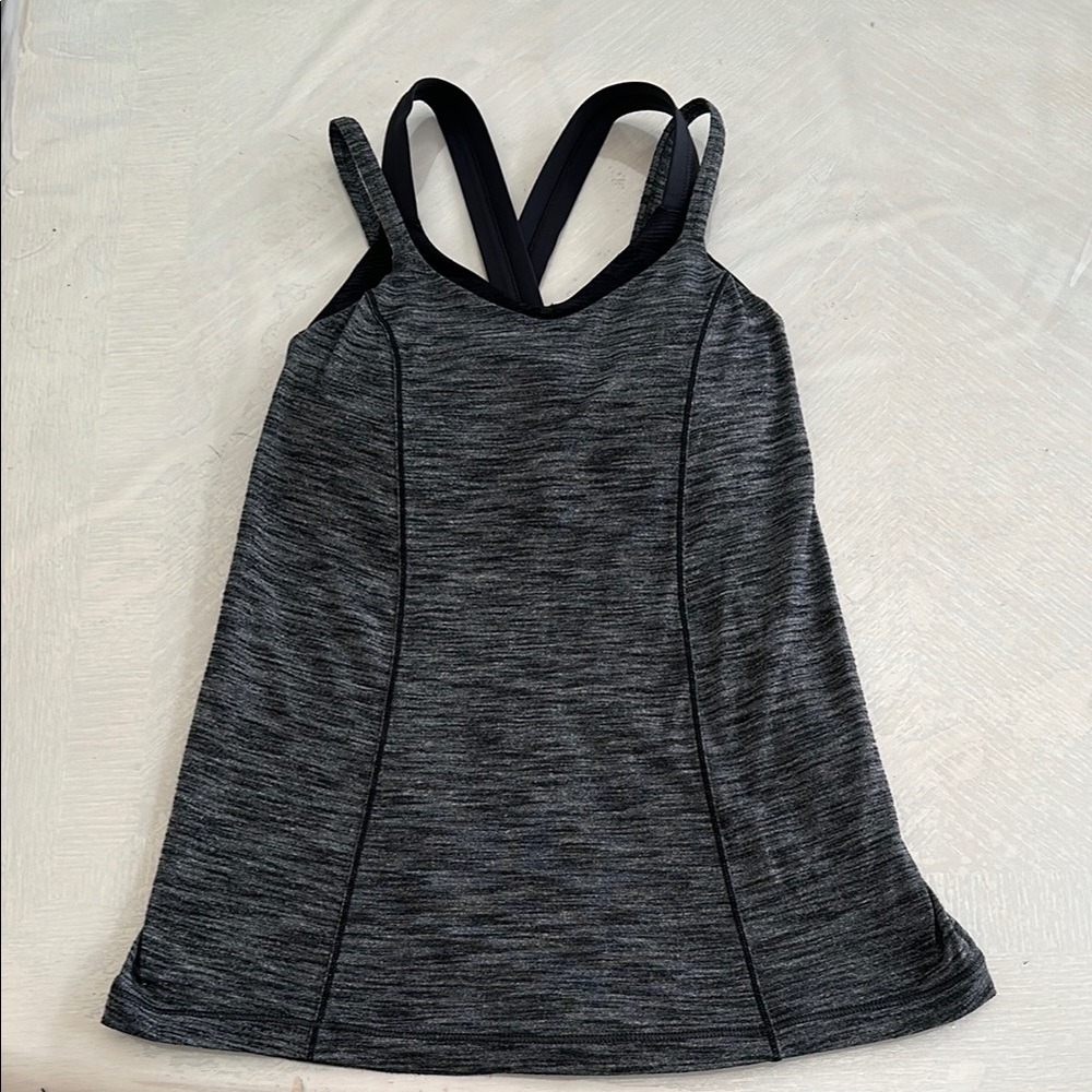 Lululemon Run For Gold Tank Size 2 Gray Black - Picture 2 of 7
